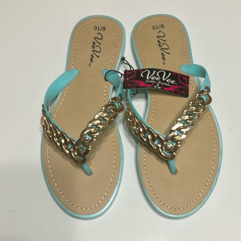 Green Chain-Link Sandals with Flat Sole
